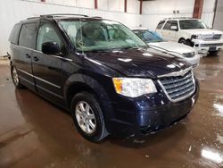 Vehiculos salvage en venta de Copart Lansing, MI: 2010 Chrysler Town & Country Touring