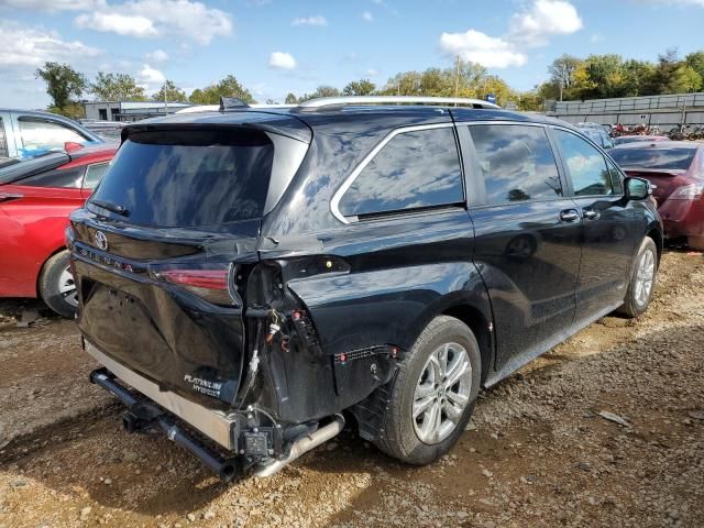 2021 Toyota Sienna Limited