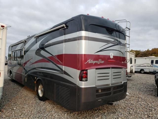 2005 Freightliner Chassis X Line Motor Home