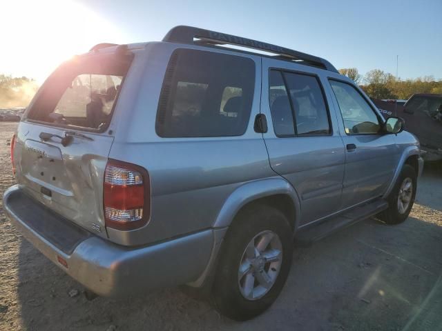 2004 Nissan Pathfinder LE