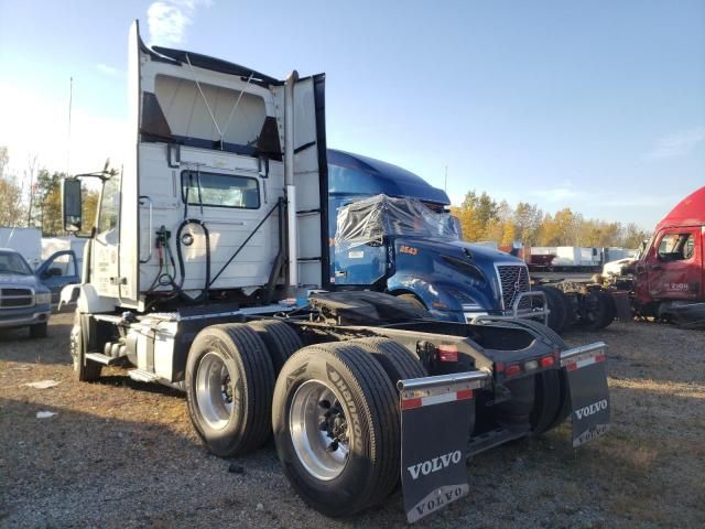 2015 Volvo VN VNL