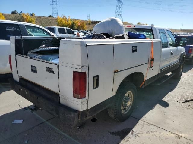 2002 Chevrolet Silverado K2500 Heavy Duty