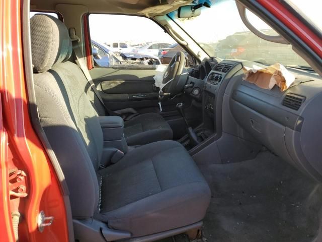 2004 Nissan Frontier Crew Cab XE V6