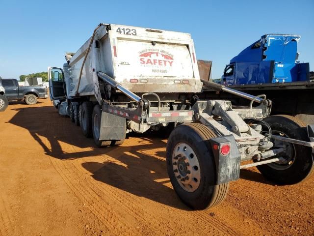 2019 Peterbilt 567