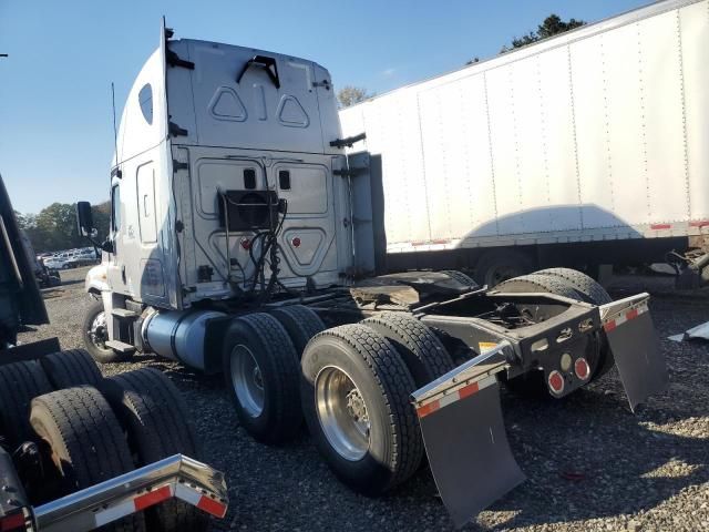 2012 Freightliner Cascadia 125