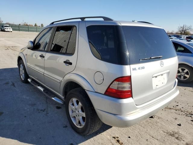 2000 Mercedes-Benz ML 430