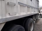 1993 Freightliner Conventional FLD120