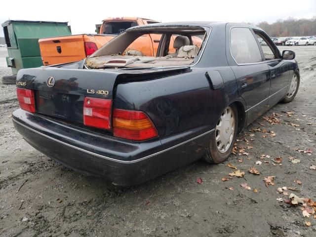 1995 Lexus LS 400