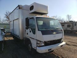 Salvage trucks for sale at Pekin, IL auction: 2007 Chevrolet Tilt Master W4S042