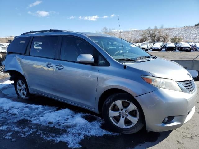 2011 Toyota Sienna LE