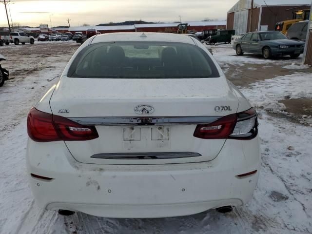 2016 Infiniti Q70 3.7