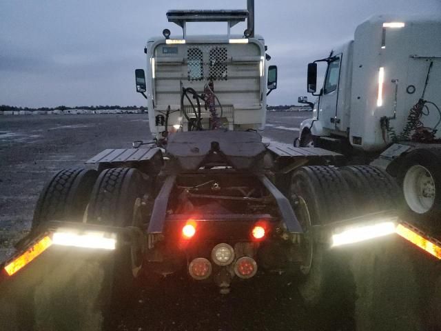 2015 Freightliner Cascadia 125