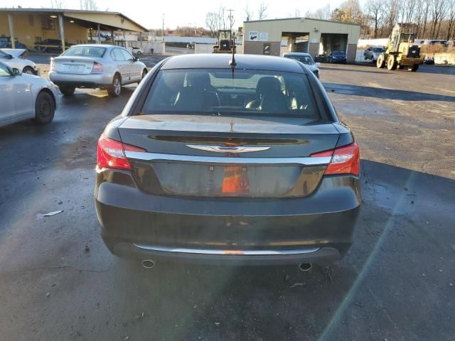 2011 Chrysler 200 Limited