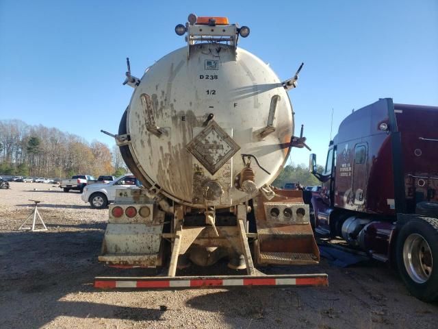 2013 Freightliner M2 106 Medium Duty