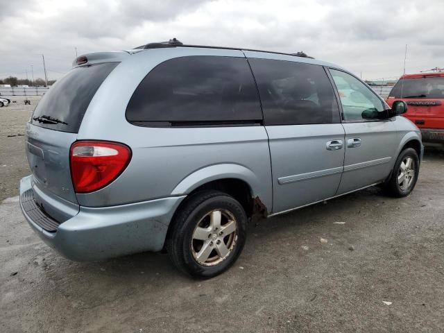 2005 Dodge Grand Caravan SXT