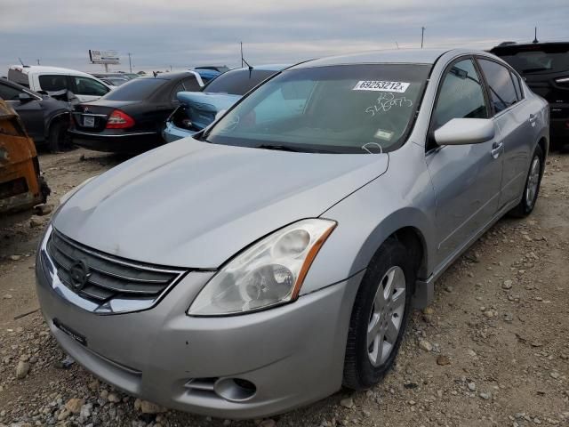 2010 Nissan Altima Base