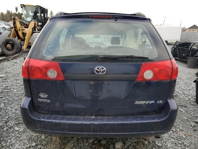 2006 Toyota Sienna CE