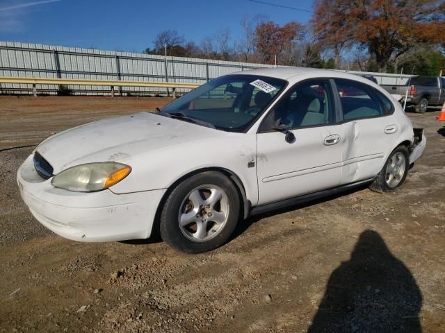 2003 Ford Taurus SE