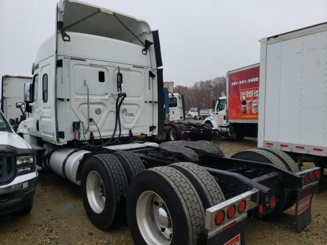 2015 Freightliner Cascadia 125