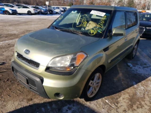 2010 KIA Soul +