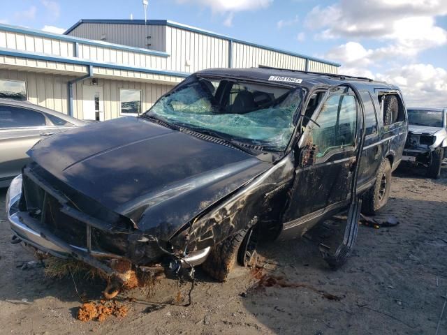 2003 Ford Excursion XLT