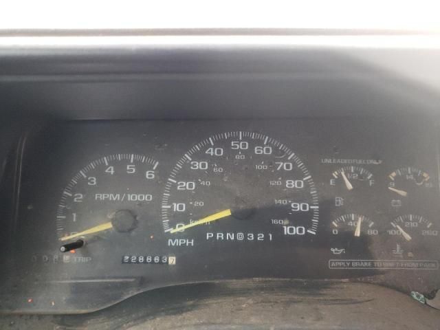 1999 Chevrolet Suburban K1500