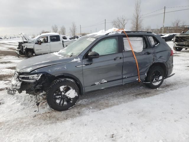 2022 Volkswagen Tiguan SE R-LINE Black