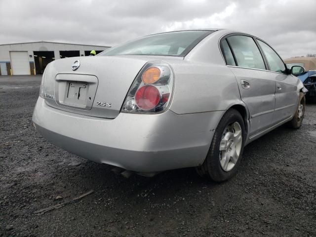 2002 Nissan Altima Base