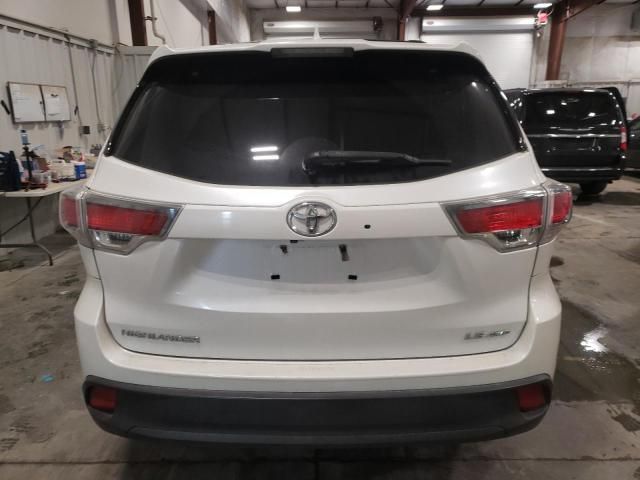 2015 Toyota Highlander LE