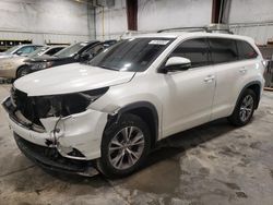 Toyota Highlander Vehiculos salvage en venta: 2015 Toyota Highlander LE