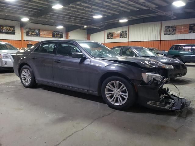 2017 Chrysler 300 Limited