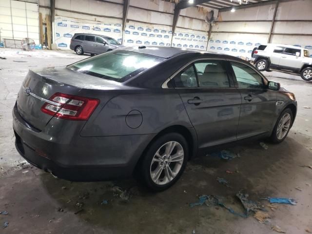 2017 Ford Taurus SE