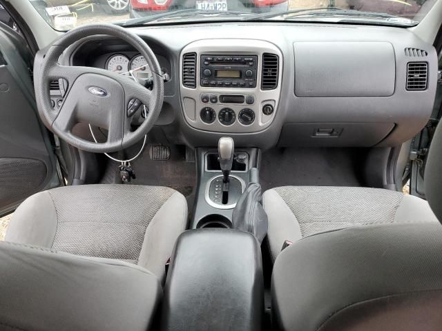 2005 Ford Escape XLT