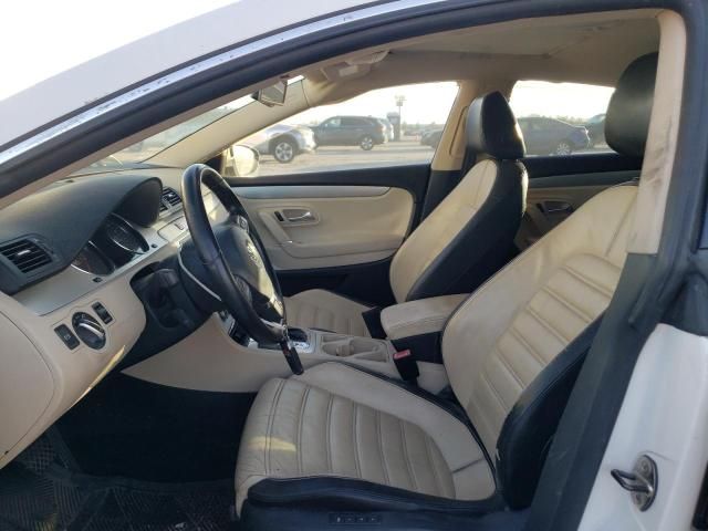 2010 Volkswagen CC Luxury