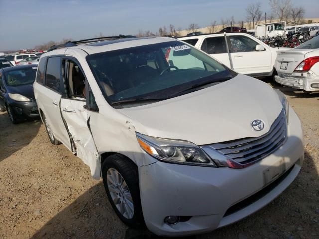 2015 Toyota Sienna XLE