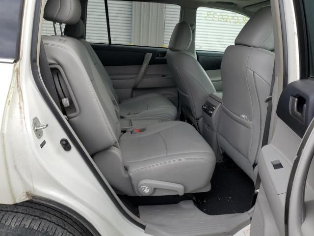 2011 Toyota Highlander Base