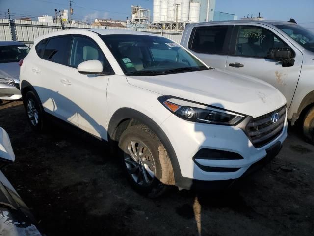 2016 Hyundai Tucson SE