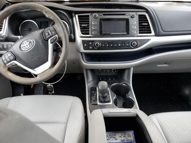 2019 Toyota Highlander LE