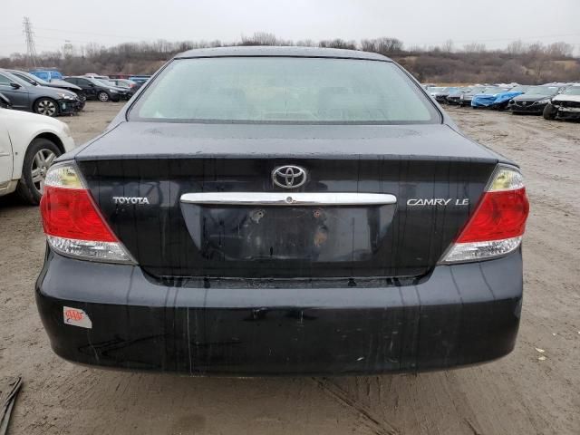 2005 Toyota Camry LE