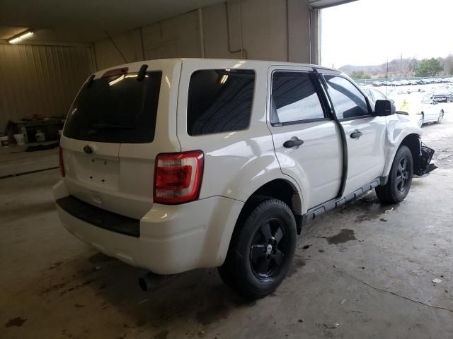 2011 Ford Escape XLS