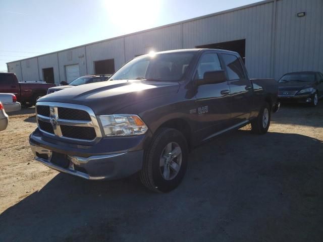 2019 Dodge RAM 1500 Classic SLT