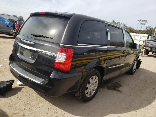 2015 Chrysler Town & Country Touring