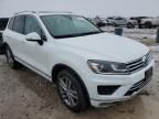 2016 Volkswagen Touareg Sport