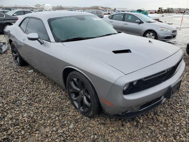 2017 Dodge Challenger SXT