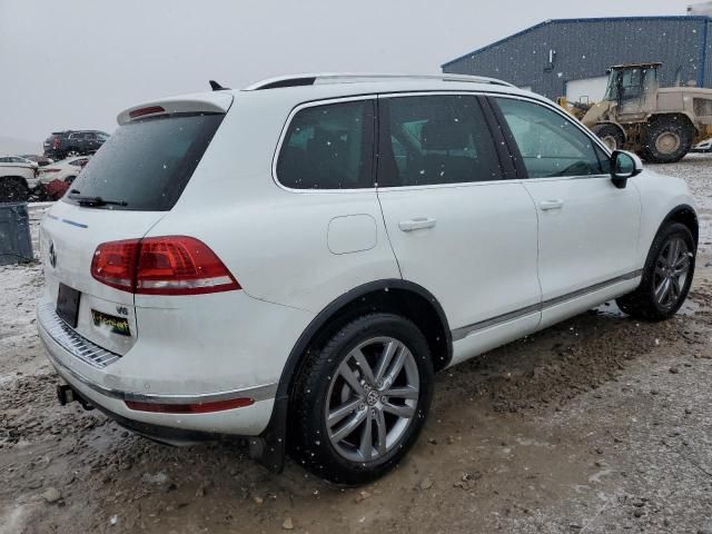 2016 Volkswagen Touareg Sport