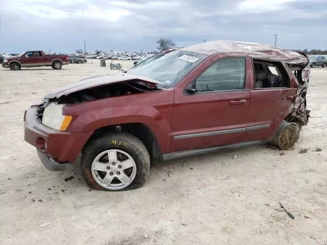 2007 Jeep Grand Cherokee Laredo