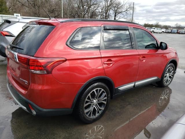 2016 Mitsubishi Outlander SE