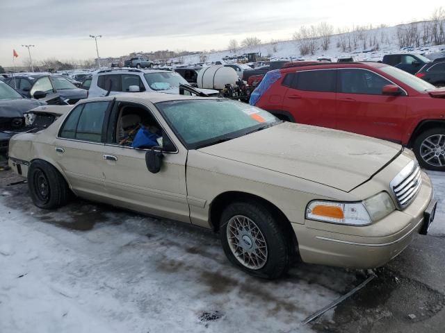 1999 Ford Crown Victoria LX