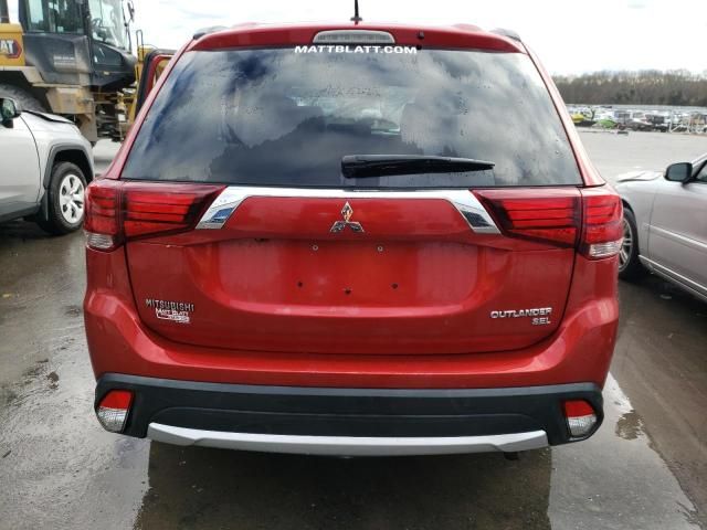 2016 Mitsubishi Outlander SE