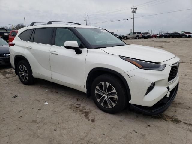 2021 Toyota Highlander XLE